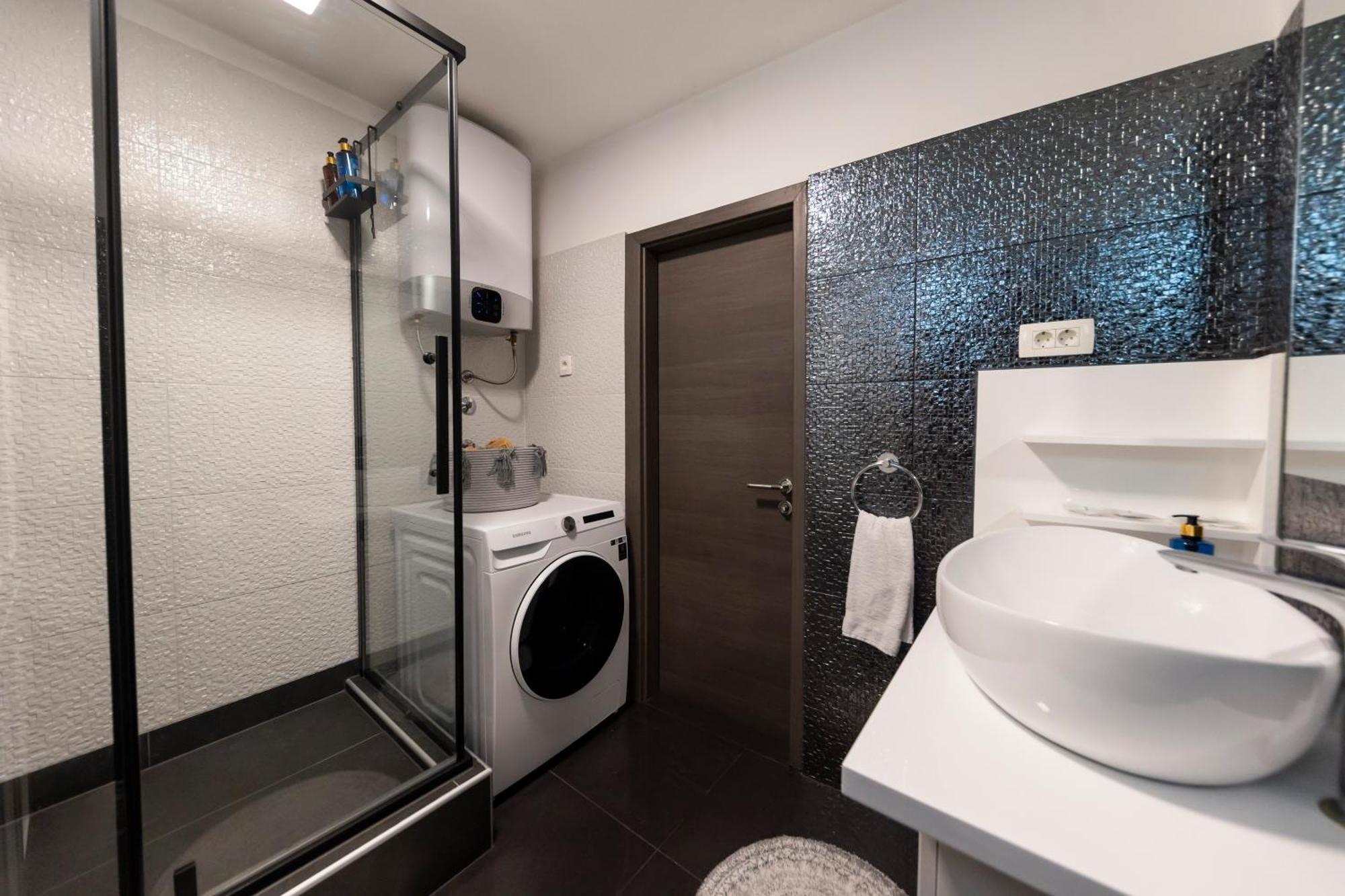 Nikky 2Br Apt. In Old Town Centre Zadar Bagian luar foto