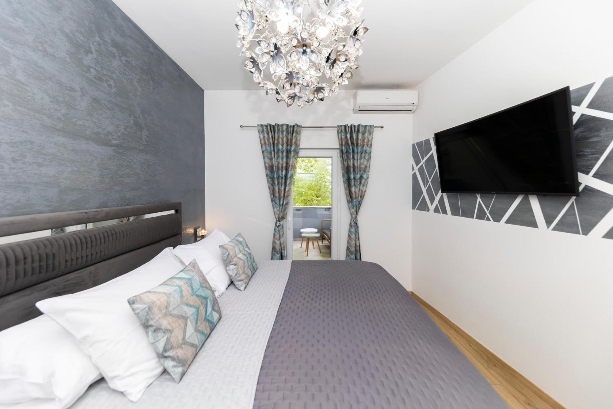 Nikky 2Br Apt. In Old Town Centre Zadar Bagian luar foto